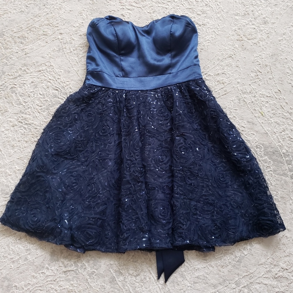 Lily Rose Formal Dress - Picture 1 of 7